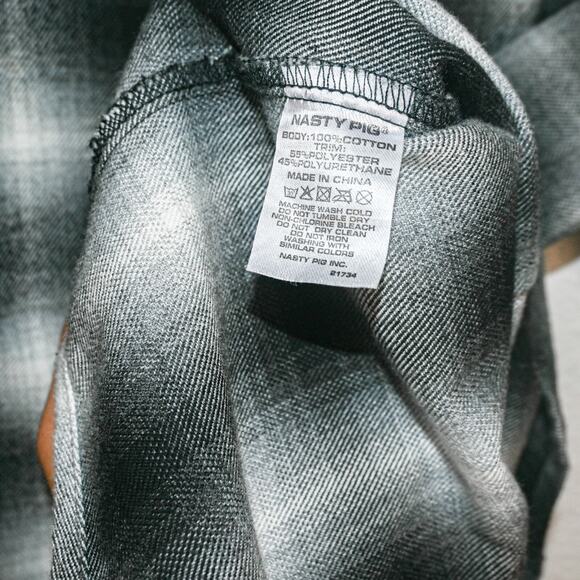 NASTY PIG Men's Button up Shirt Black Grey Plaid Faux Leather trim Sz Medium - Picture 5 of 10